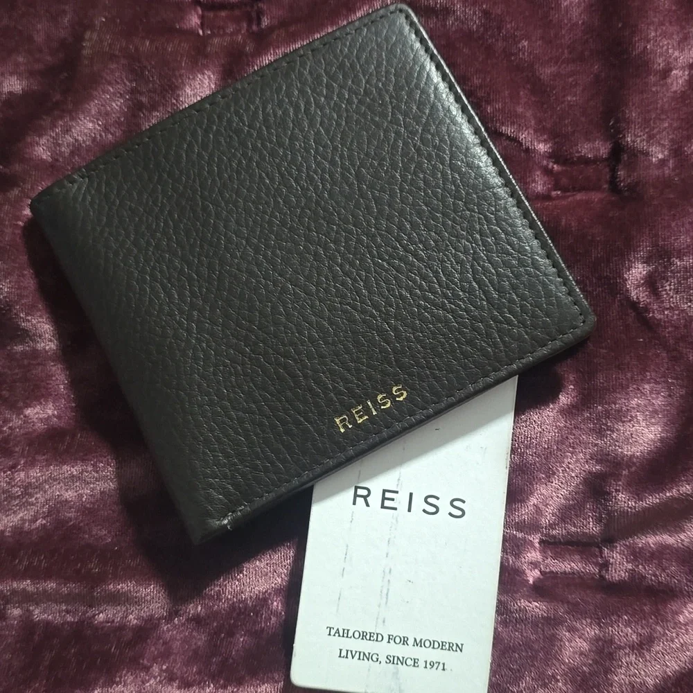 REISS Cabot Leather Wallet, Colour Black, Retail Price $80.00 USD